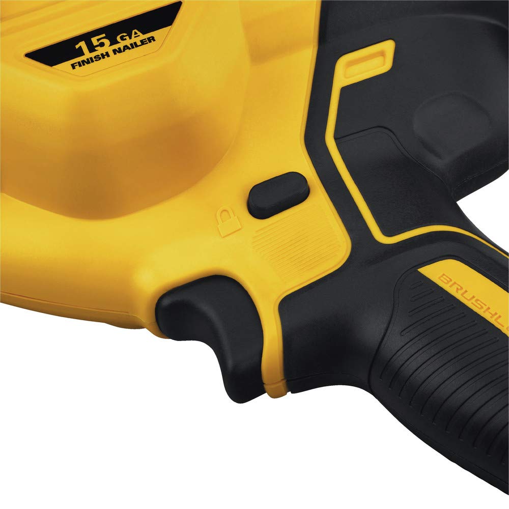 20V MAX XR 15 Gauge Angled Finish Nailer Q354992